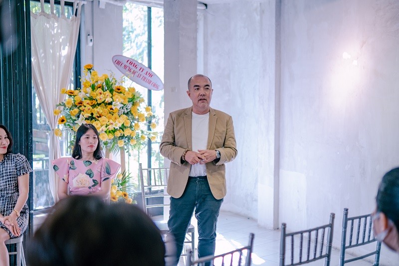 Nghệ sĩ Quốc Thuận phát biểu tại sự kiện